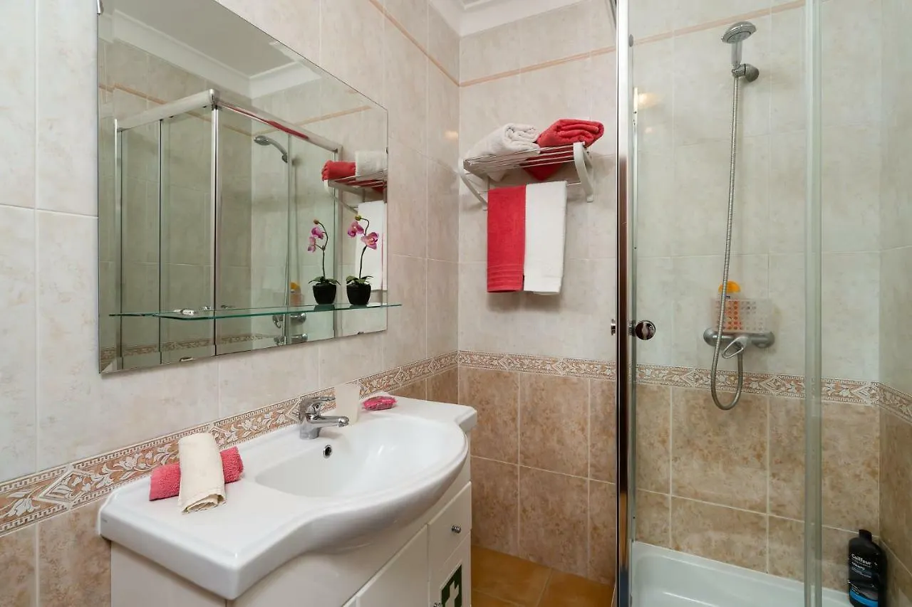 Cozy Apartment Portimao City Center Portugal